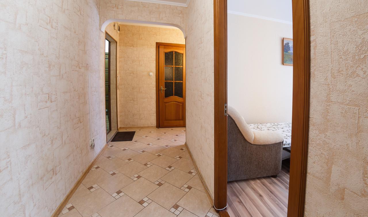 Clean And Comfortable Apartments On Karl Marx Street Tiraspol Extérieur photo